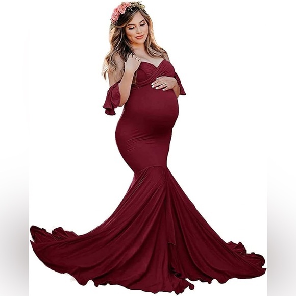 Mermaid Maternity Gown - Picture 8 of 13